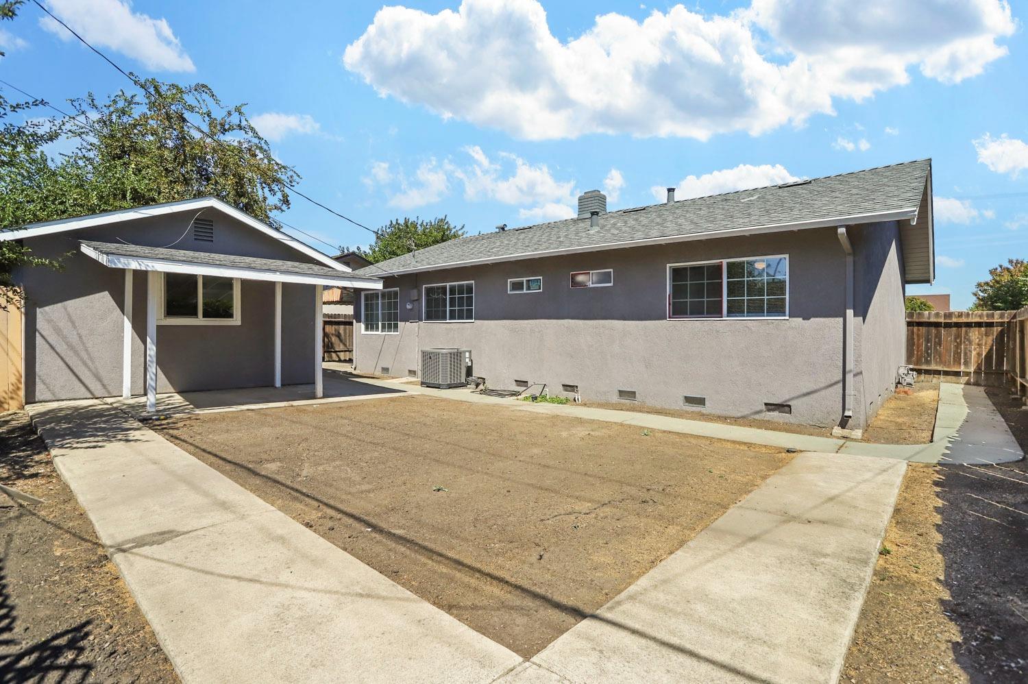 5613 N El Dorado Street