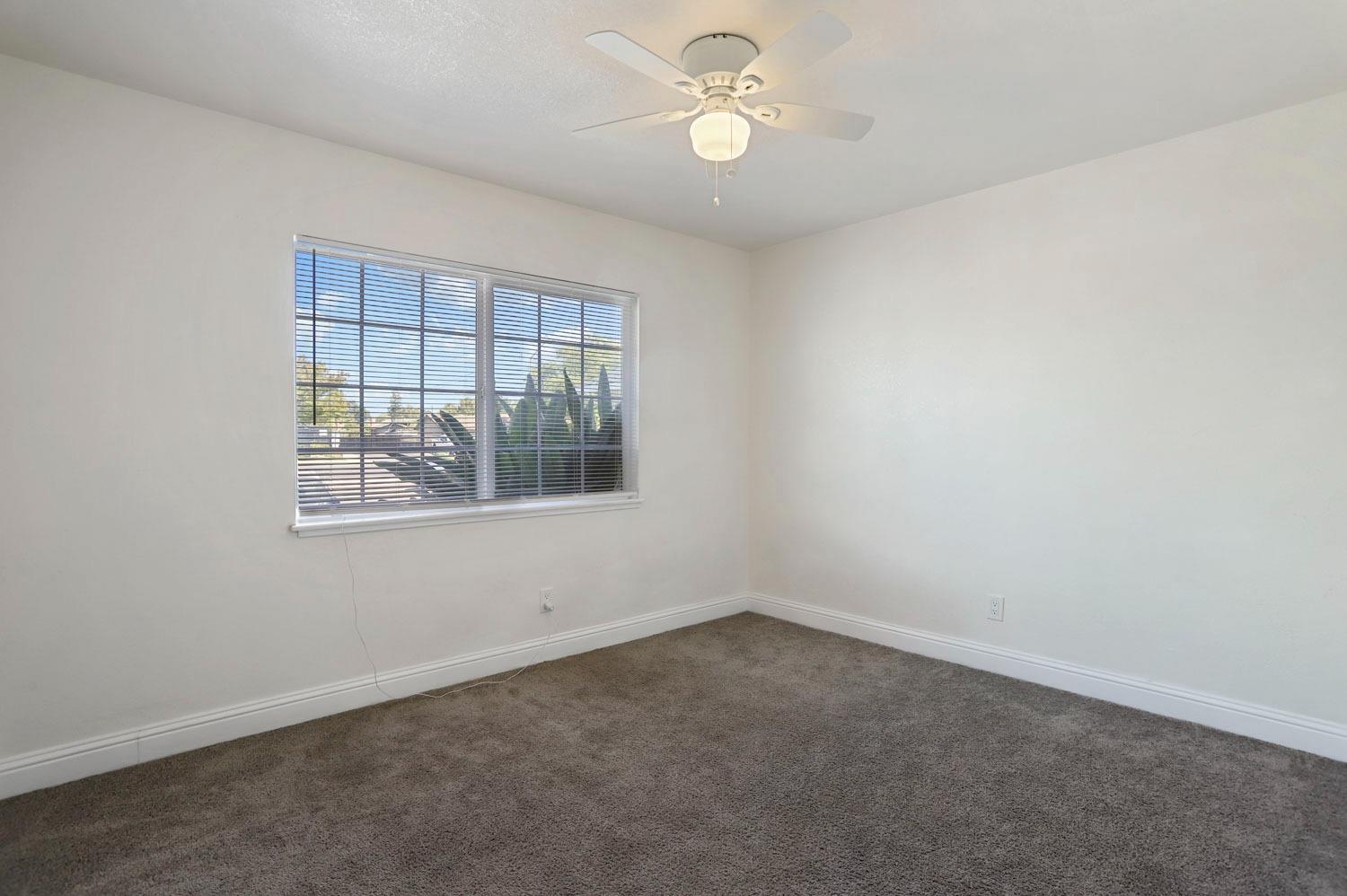 5613 N El Dorado Street