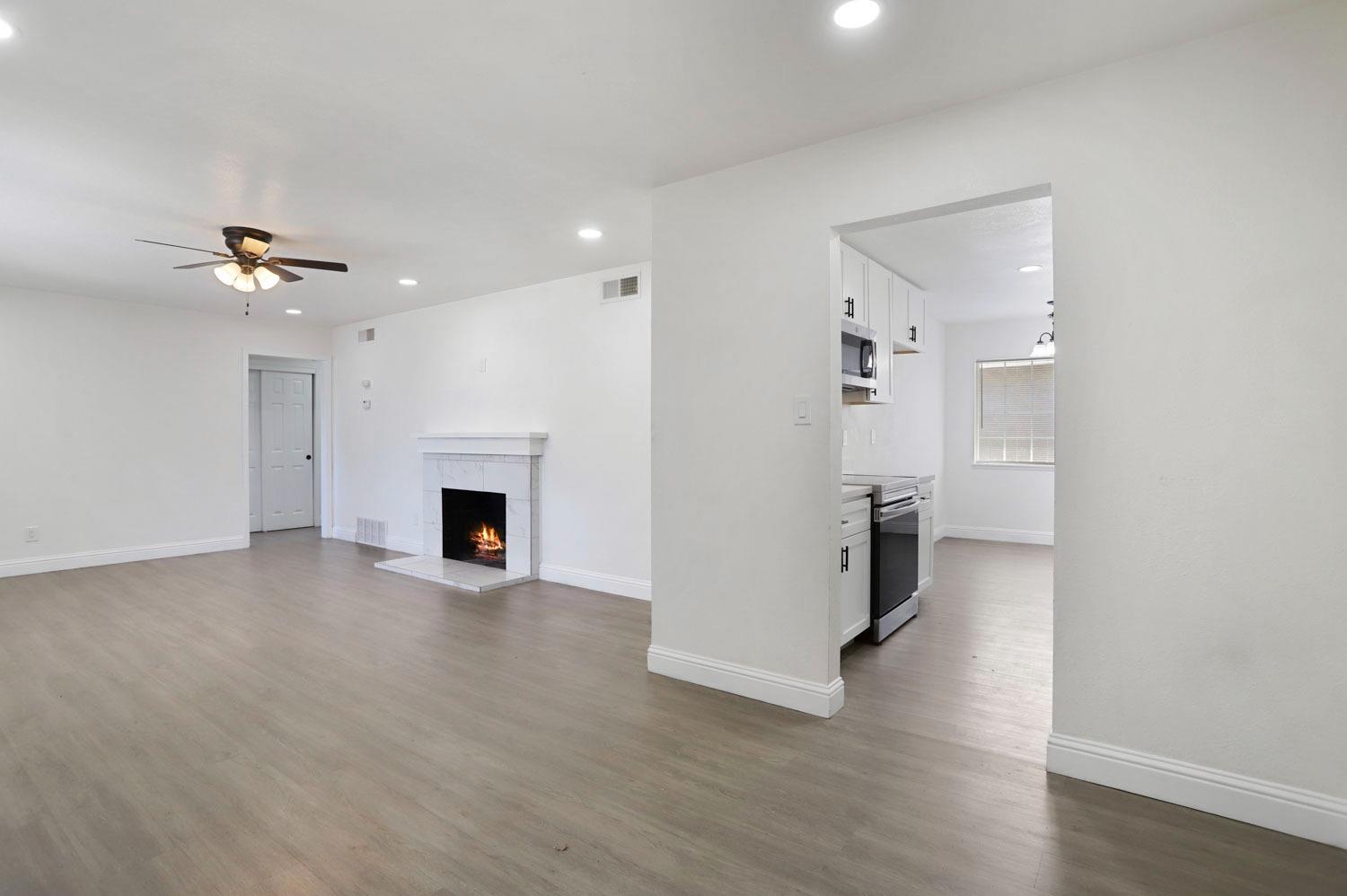 5613 N El Dorado Street