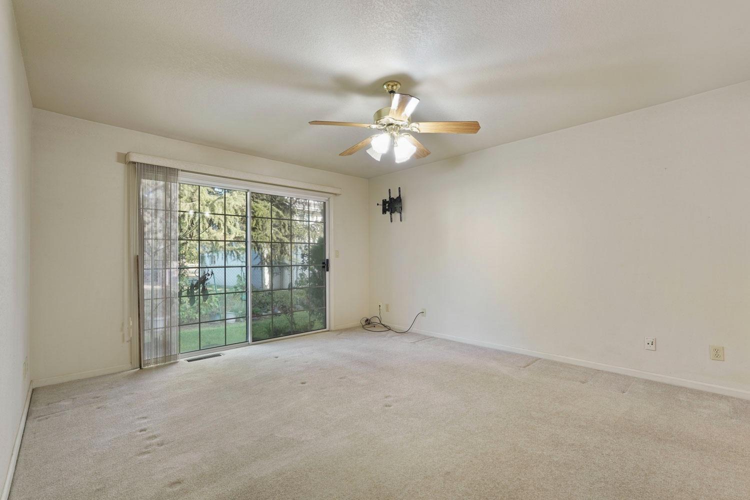 332 S Bull Pine Road