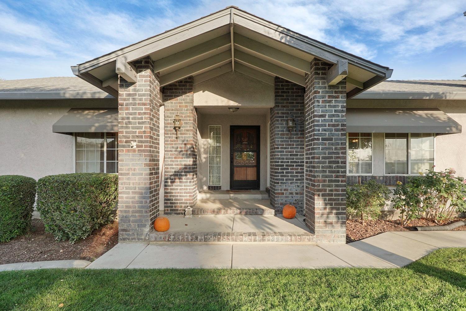 332 S Bull Pine Road