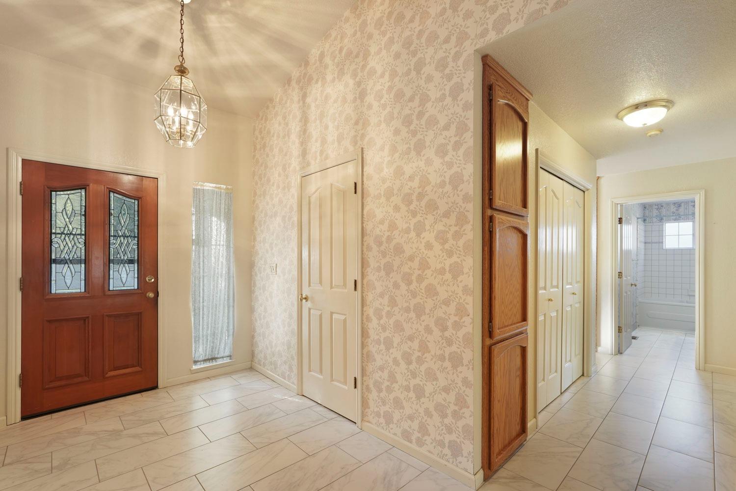 332 S Bull Pine Road