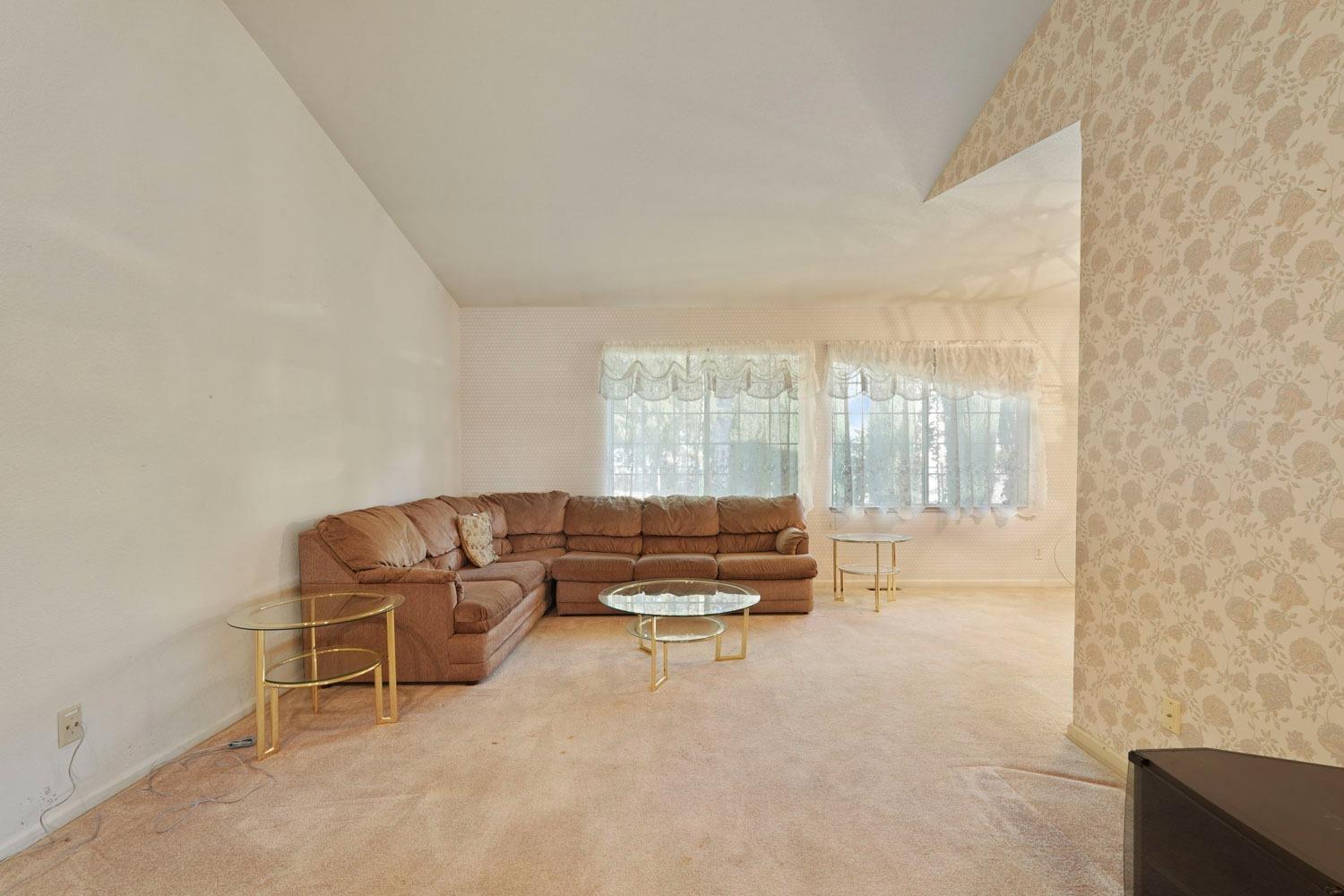 332 S Bull Pine Road