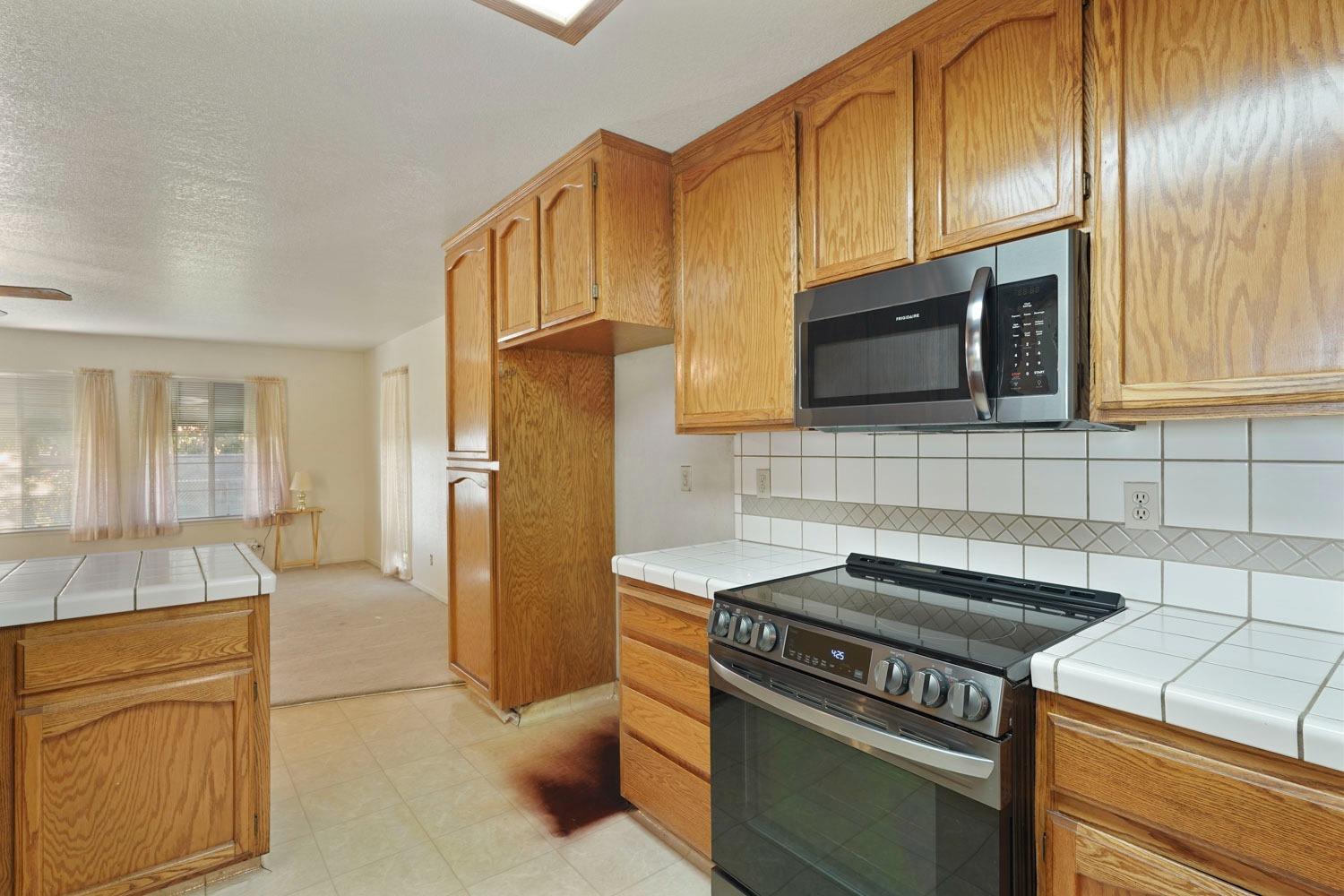 332 S Bull Pine Road