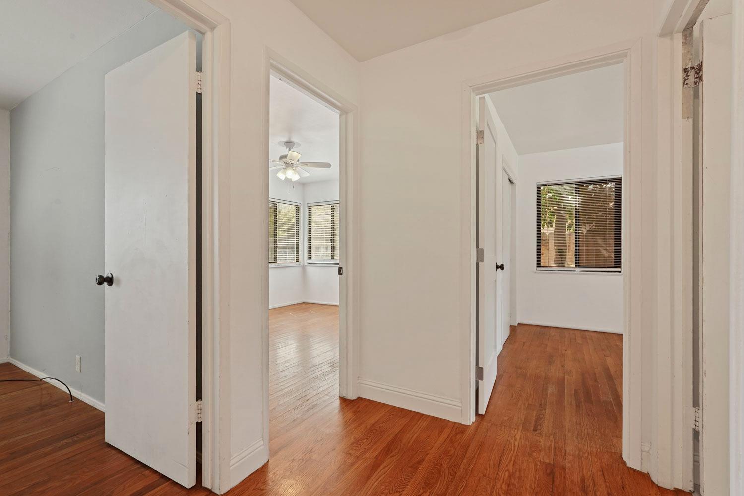 107 W Mayfair Avenue