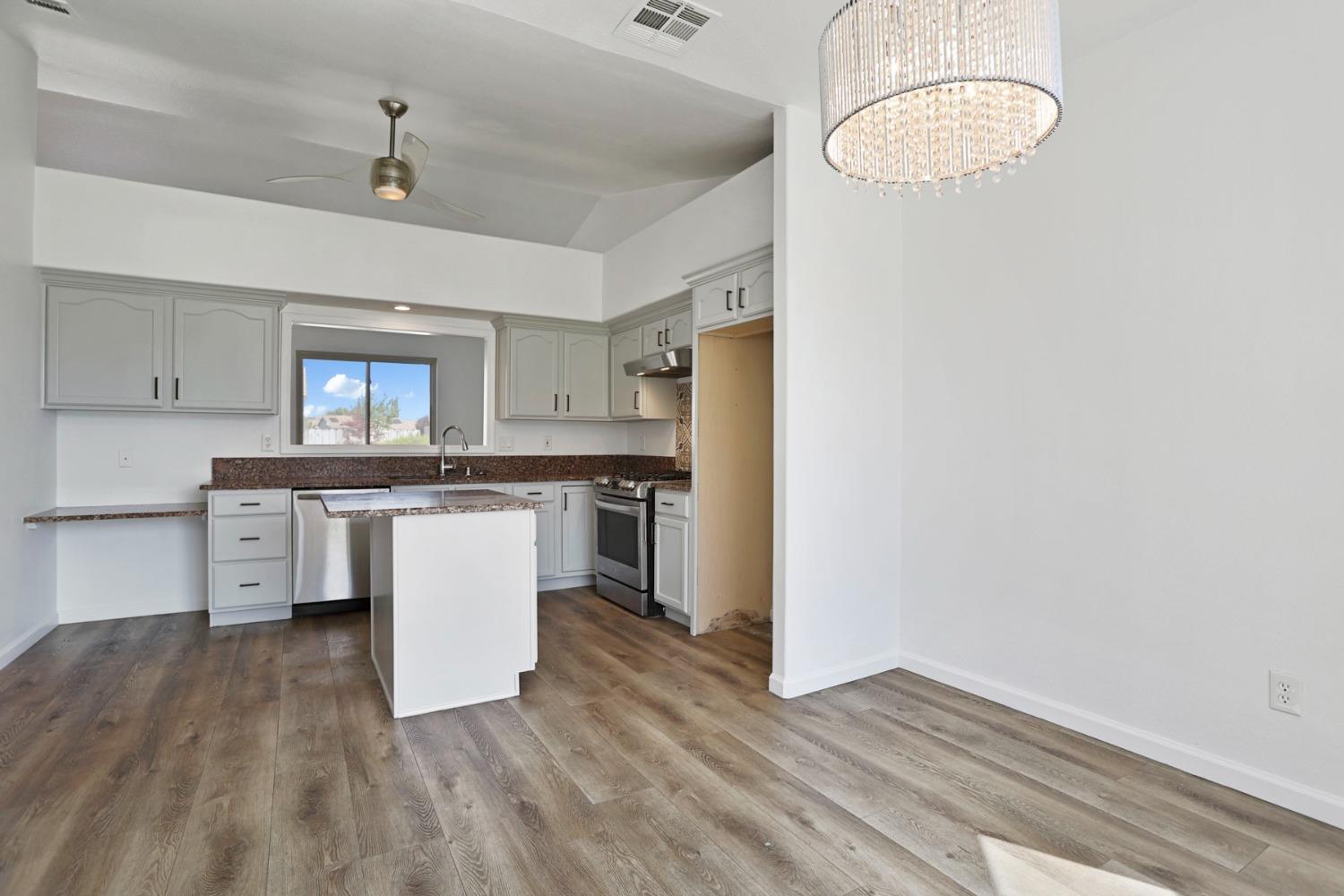 2671 Horsetail Drive