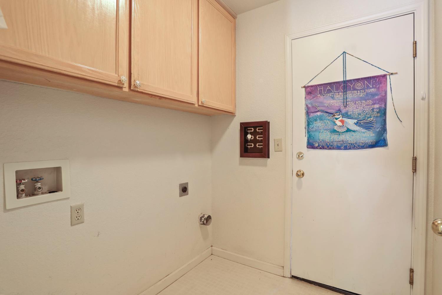 4315 Bufflehead Court