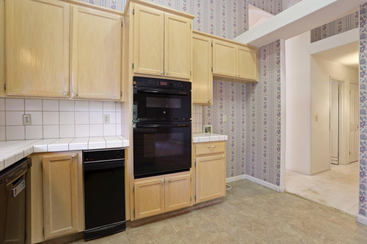 4315 Bufflehead Court