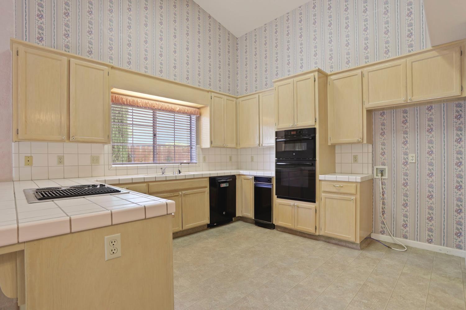 4315 Bufflehead Court