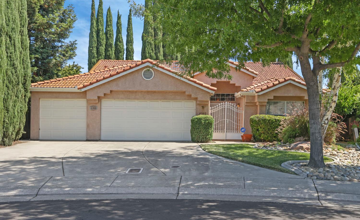 4315 Bufflehead Court