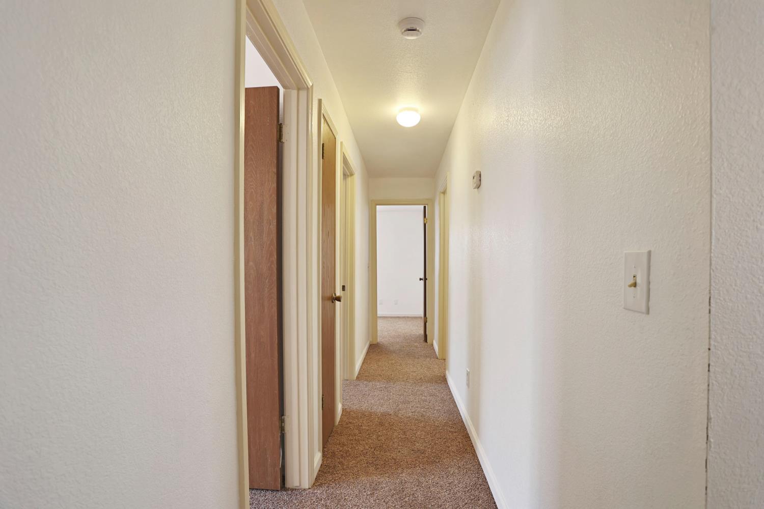 2271 Long Island Drive