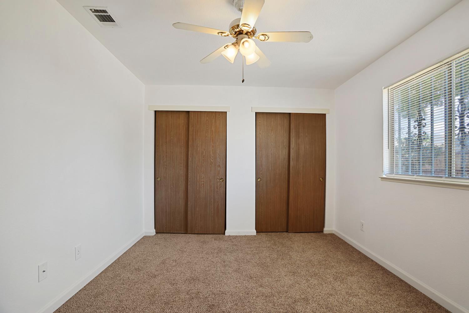 2271 Long Island Drive