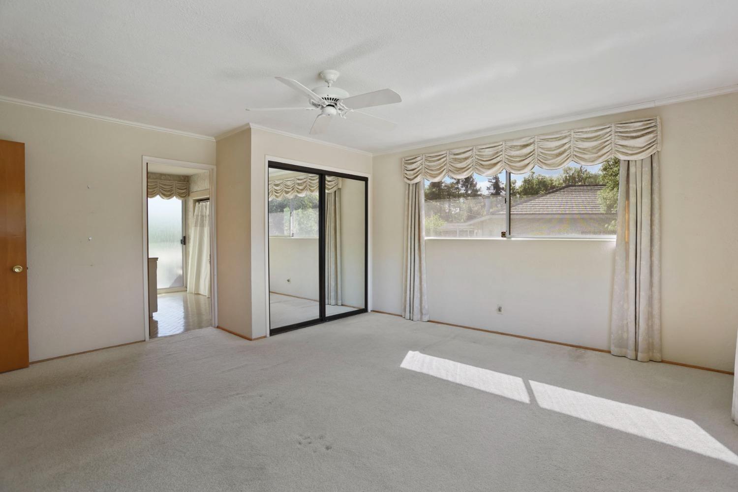 5342 Harwood Lane
