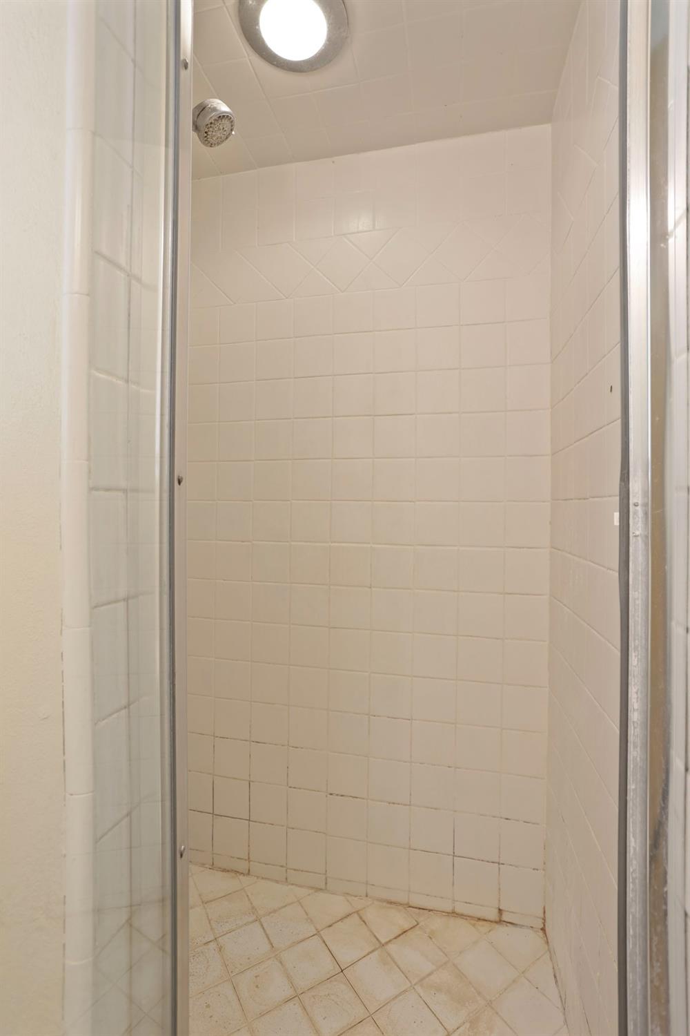 5342 Harwood Lane