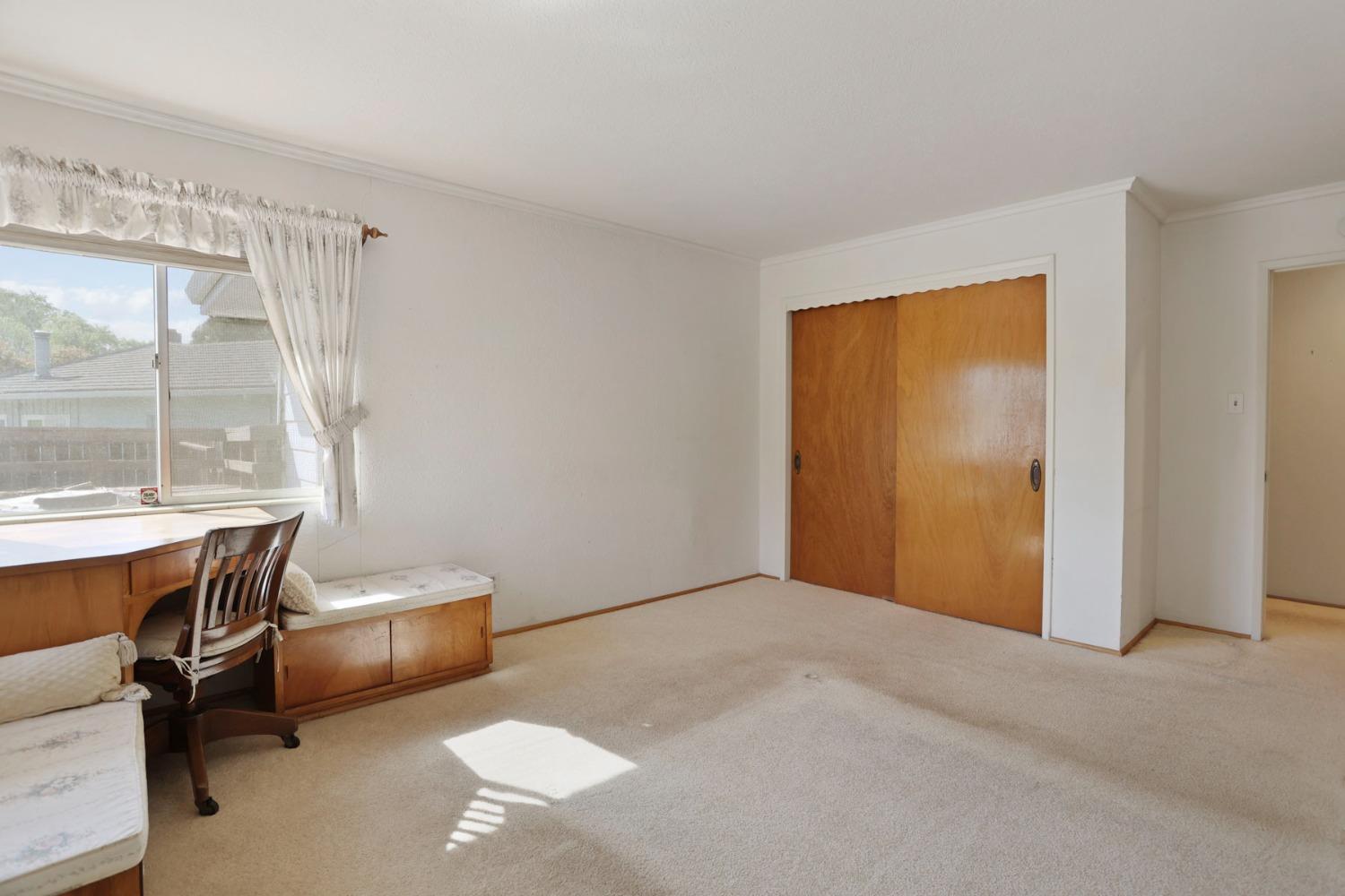 5342 Harwood Lane