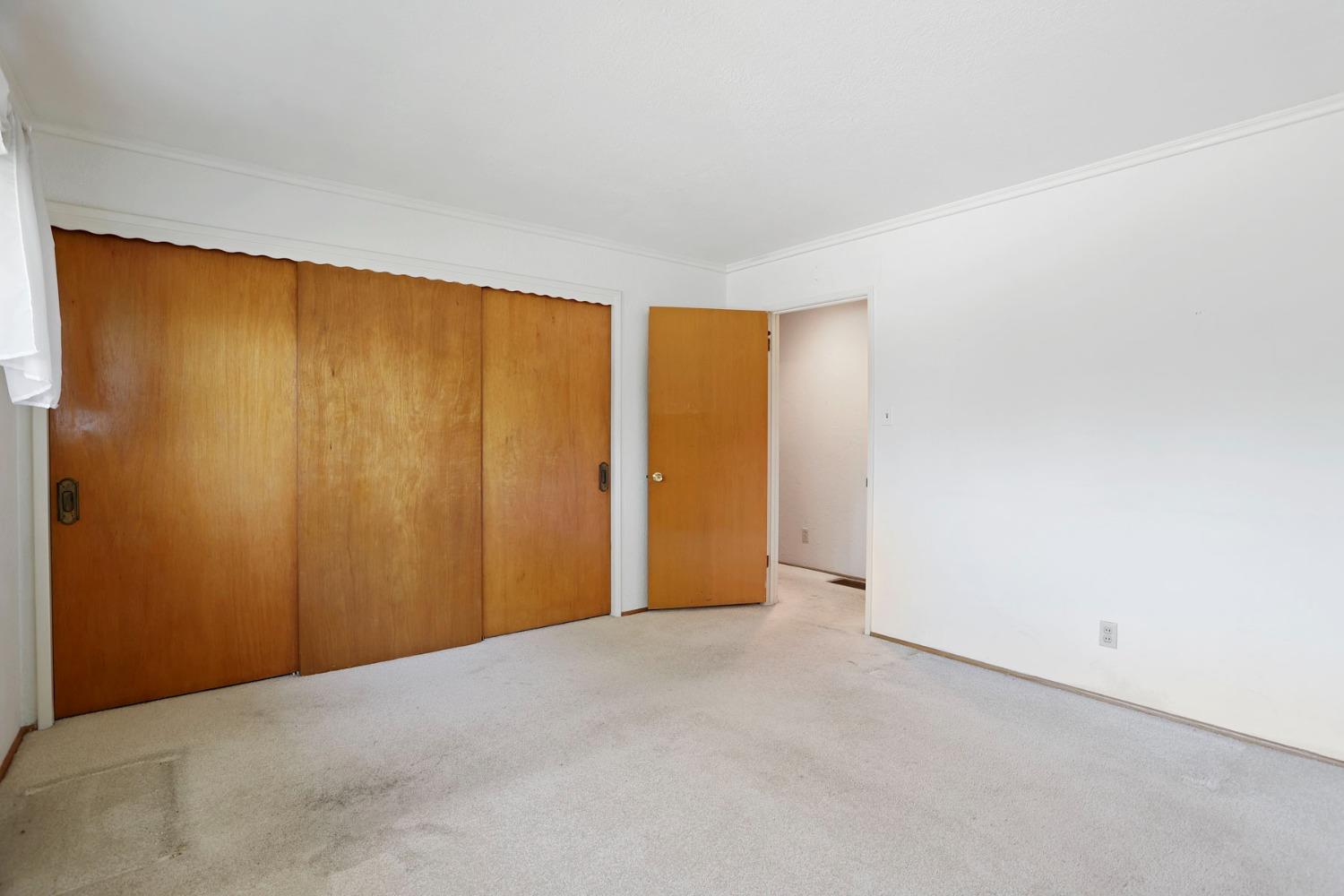 5342 Harwood Lane
