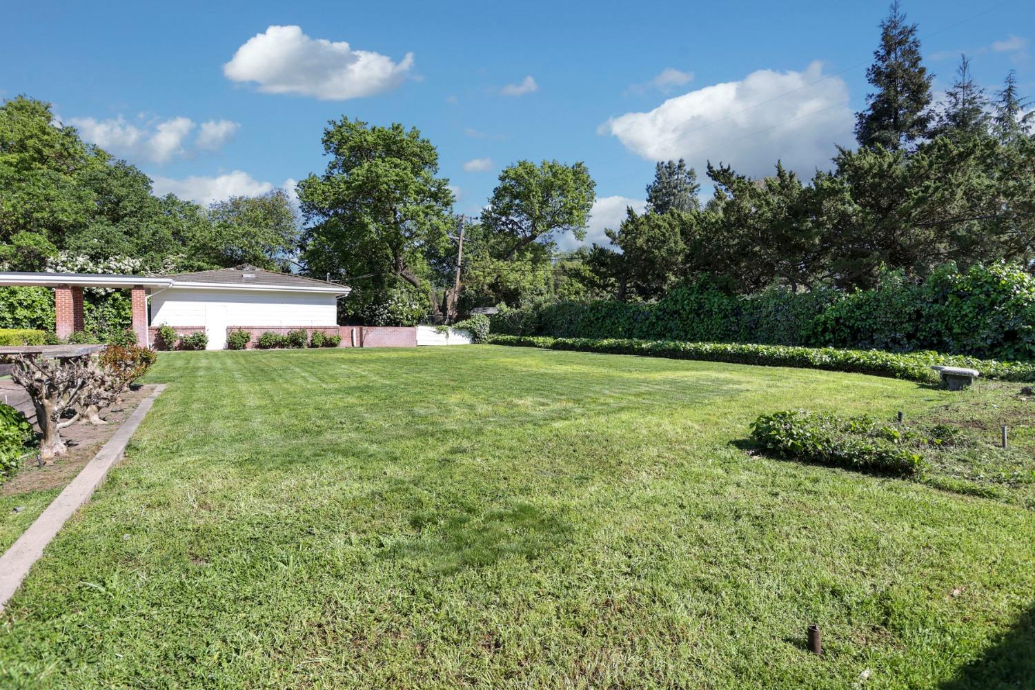 5342 Harwood Lane