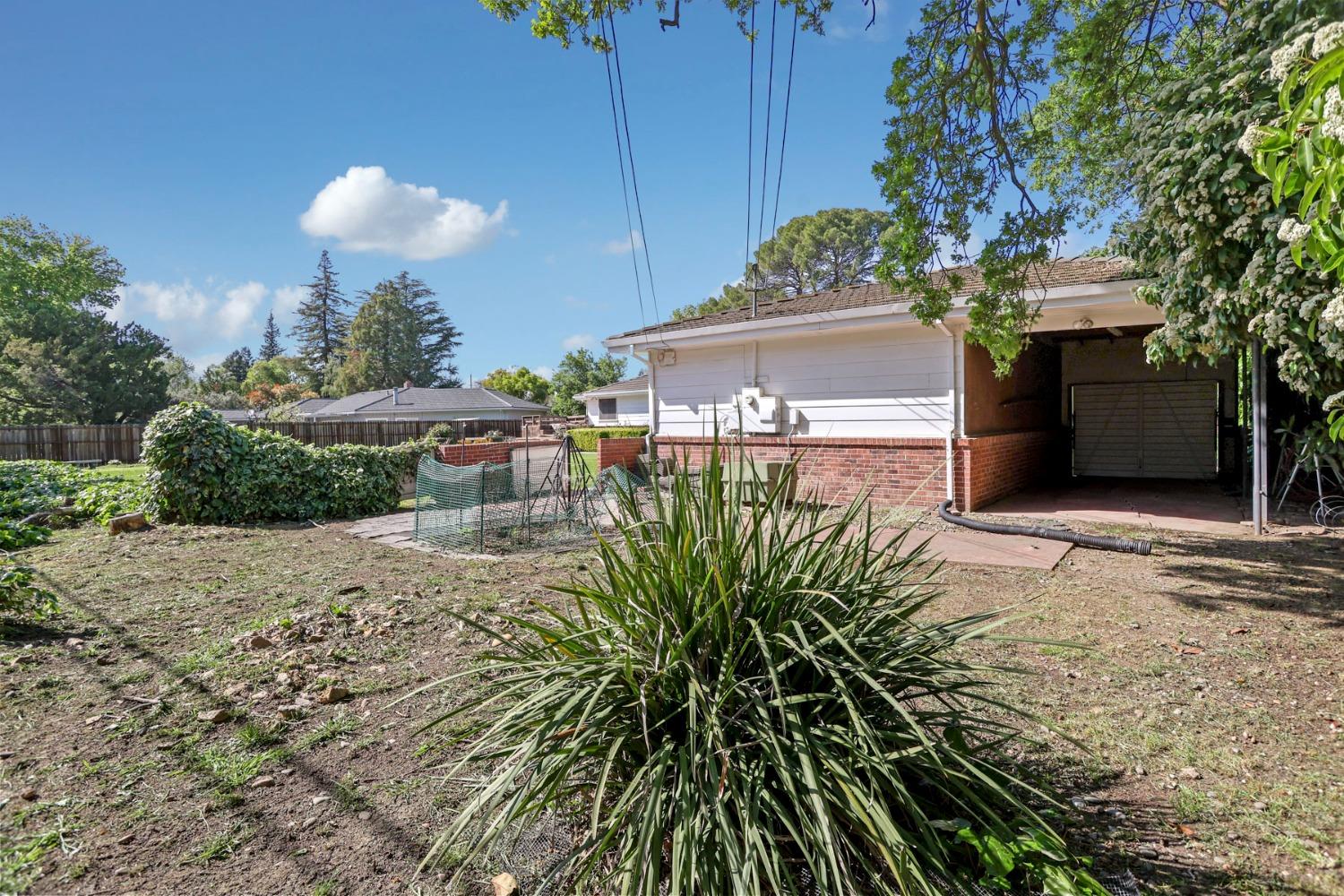 5342 Harwood Lane