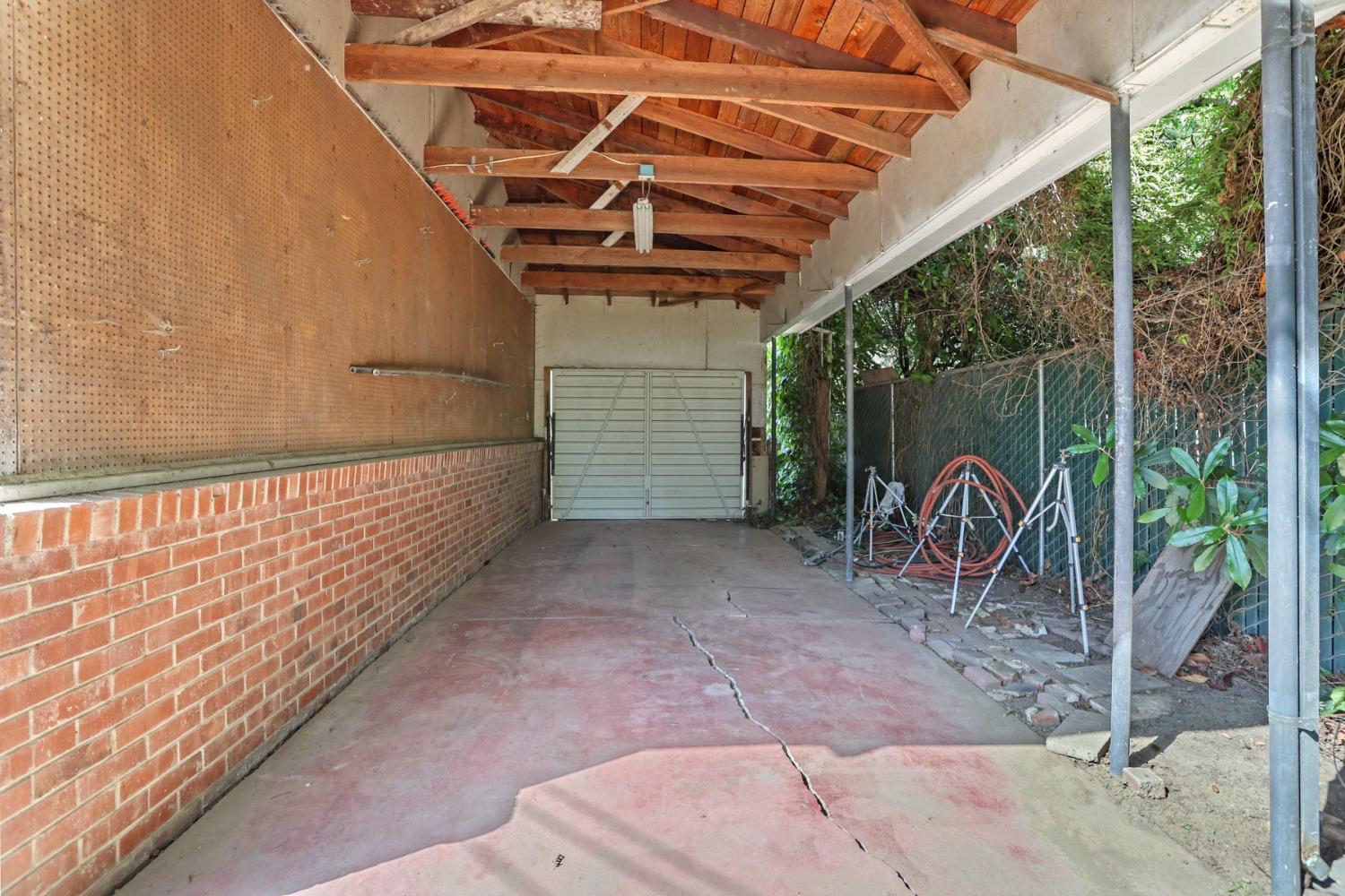 5342 Harwood Lane