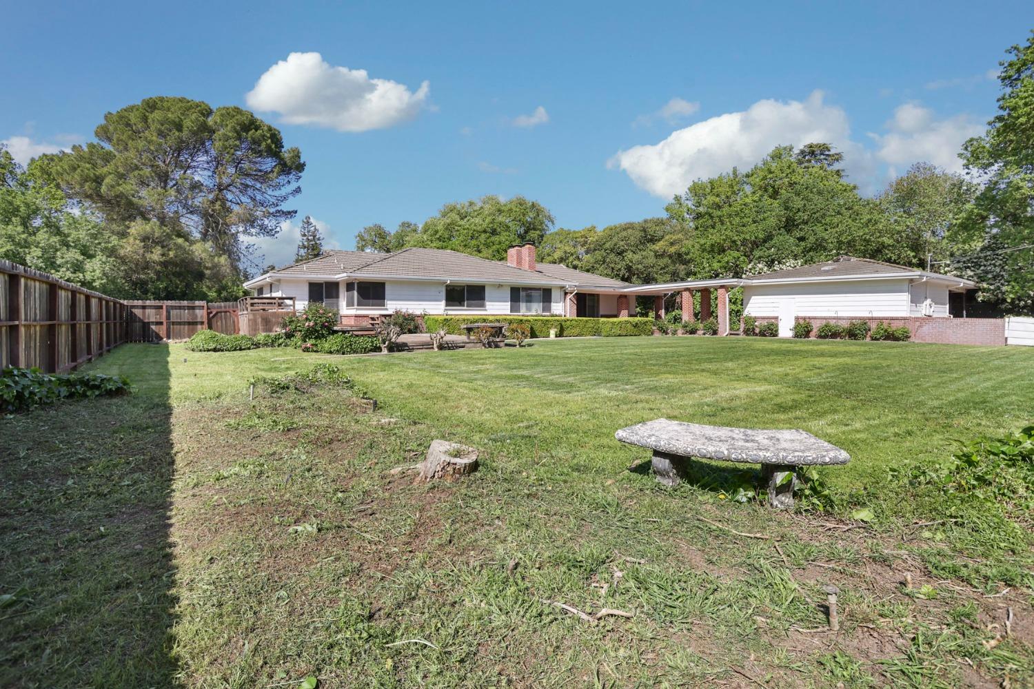 5342 Harwood Lane