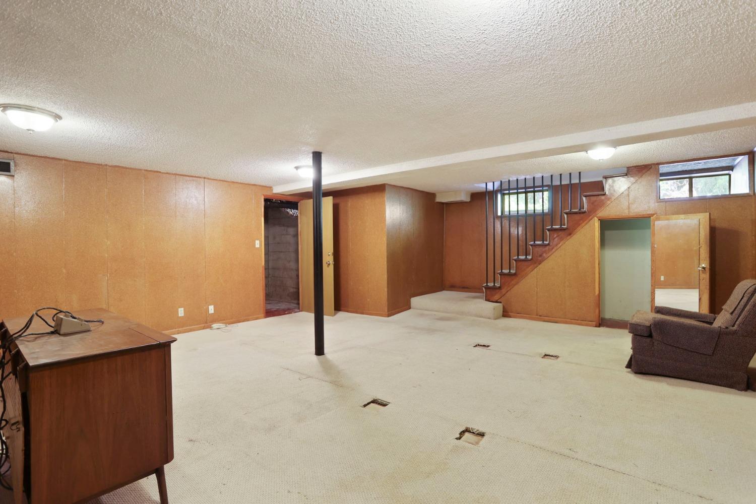 5342 Harwood Lane