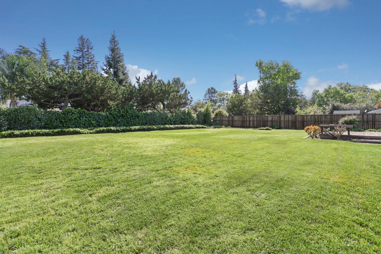 5342 Harwood Lane