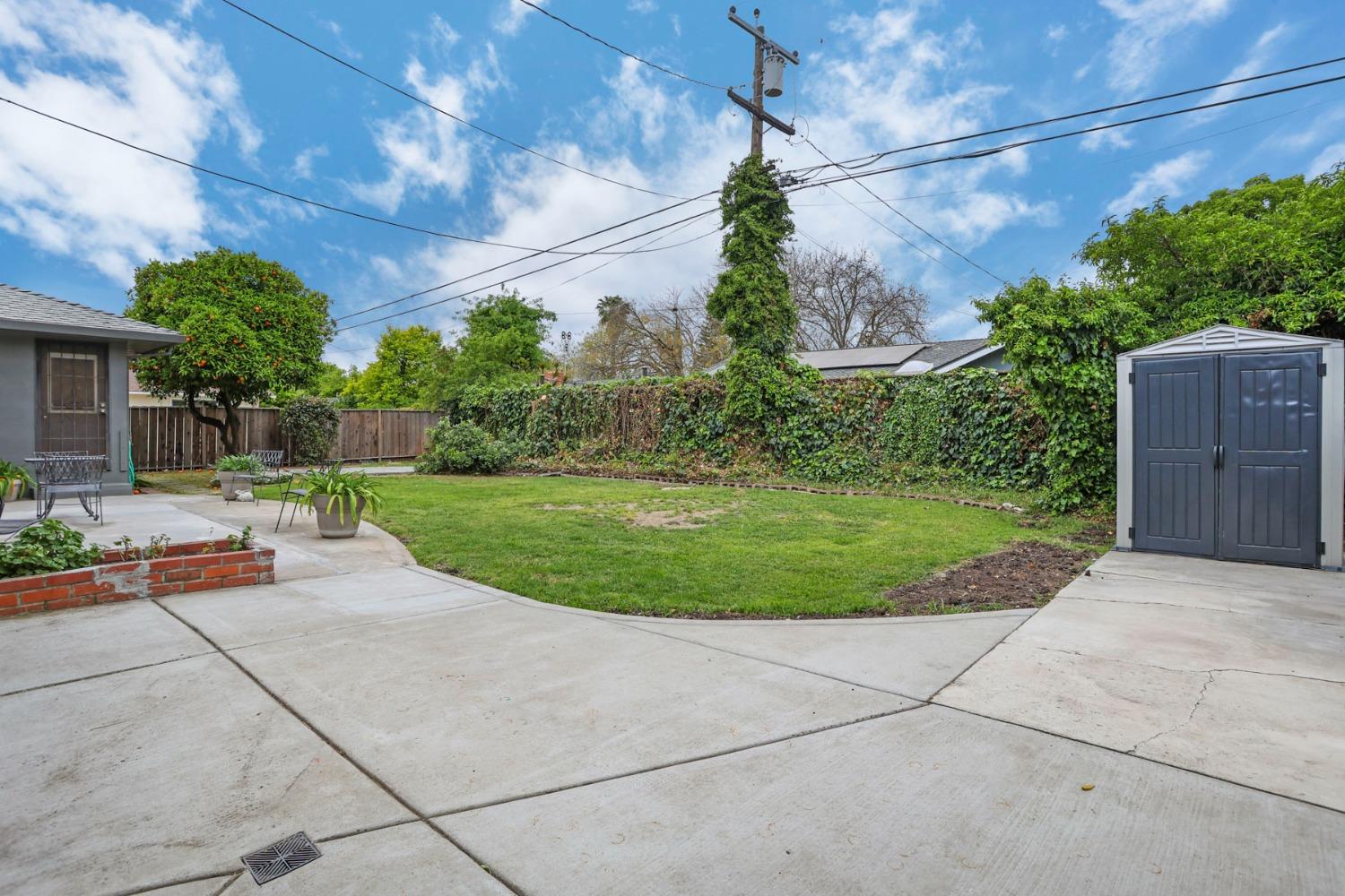 1607 Stanton Way
