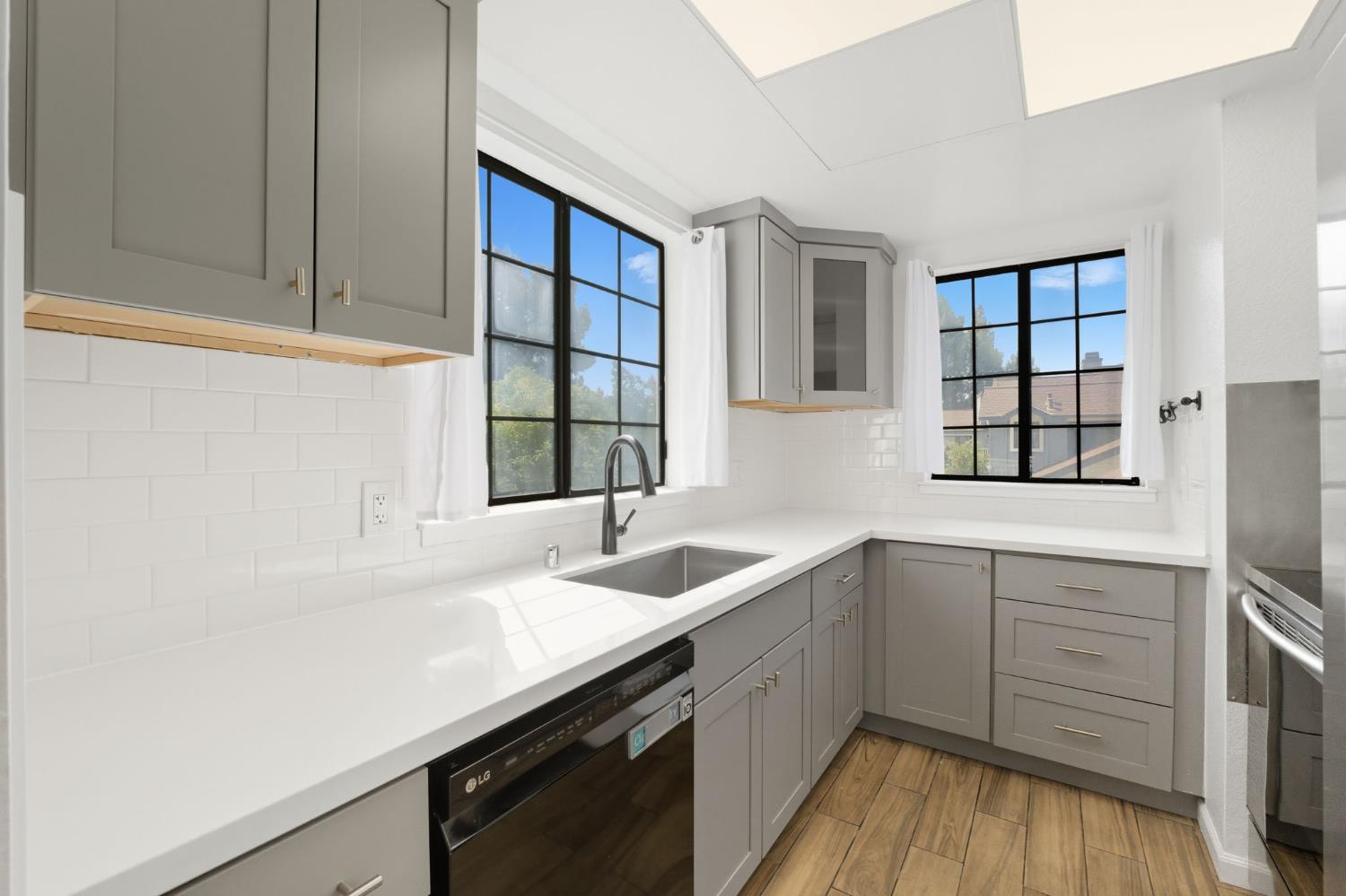 34648 Musk Terrace