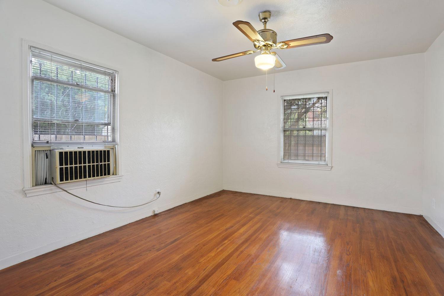 110 W Monterey Avenue