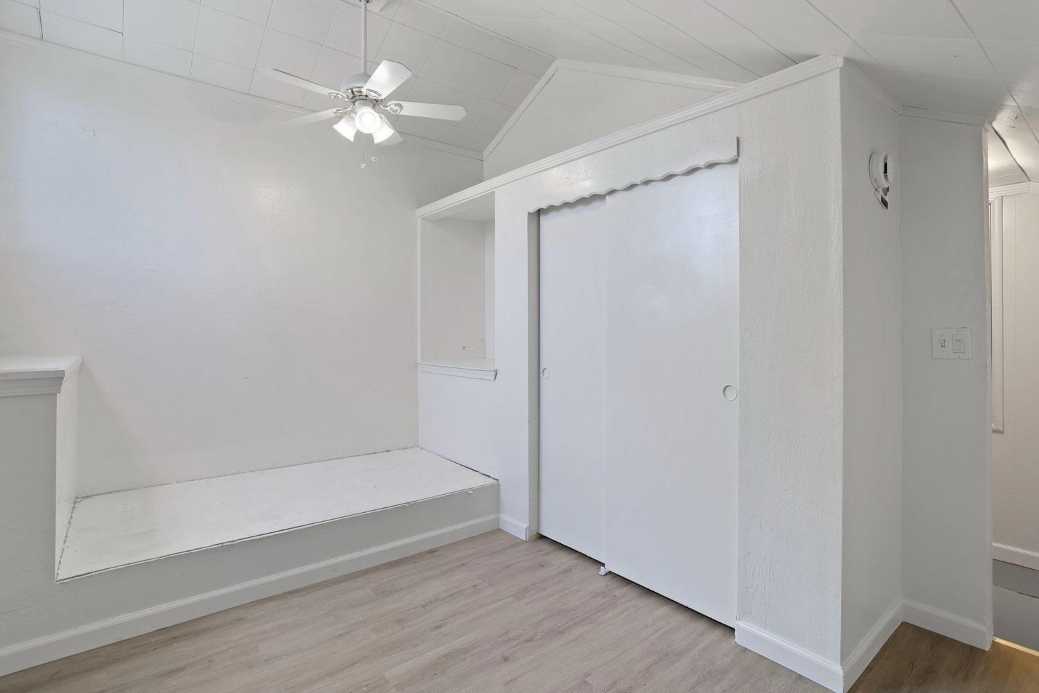 110 W Monterey Avenue