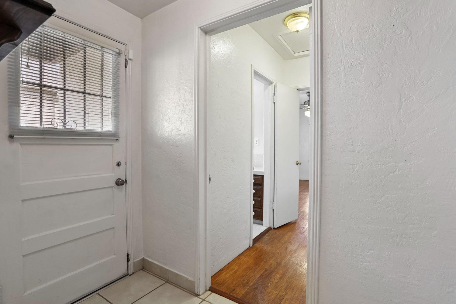 110 W Monterey Avenue