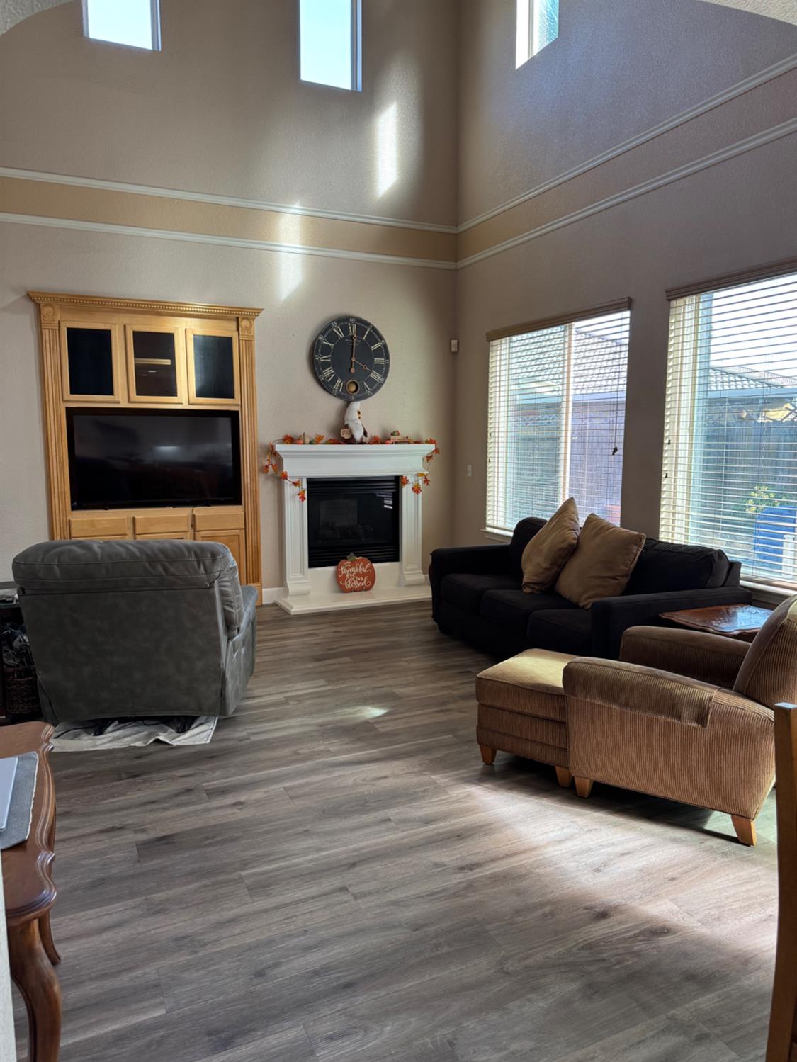 10647 spring creek Lane