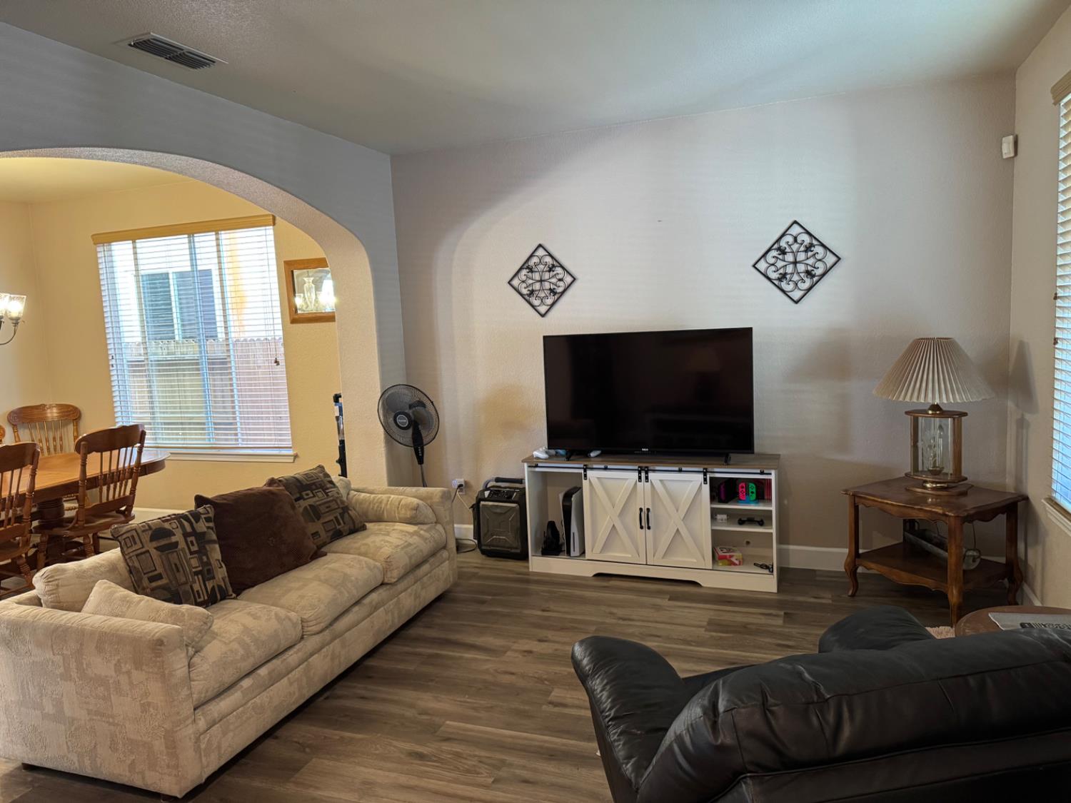 10647 spring creek Lane