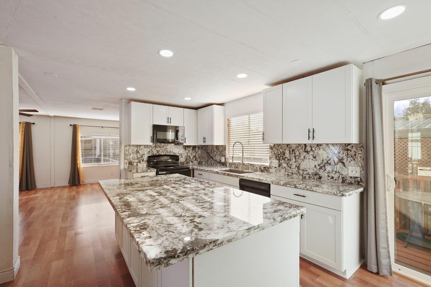 16300 Orange Blossom Road 31