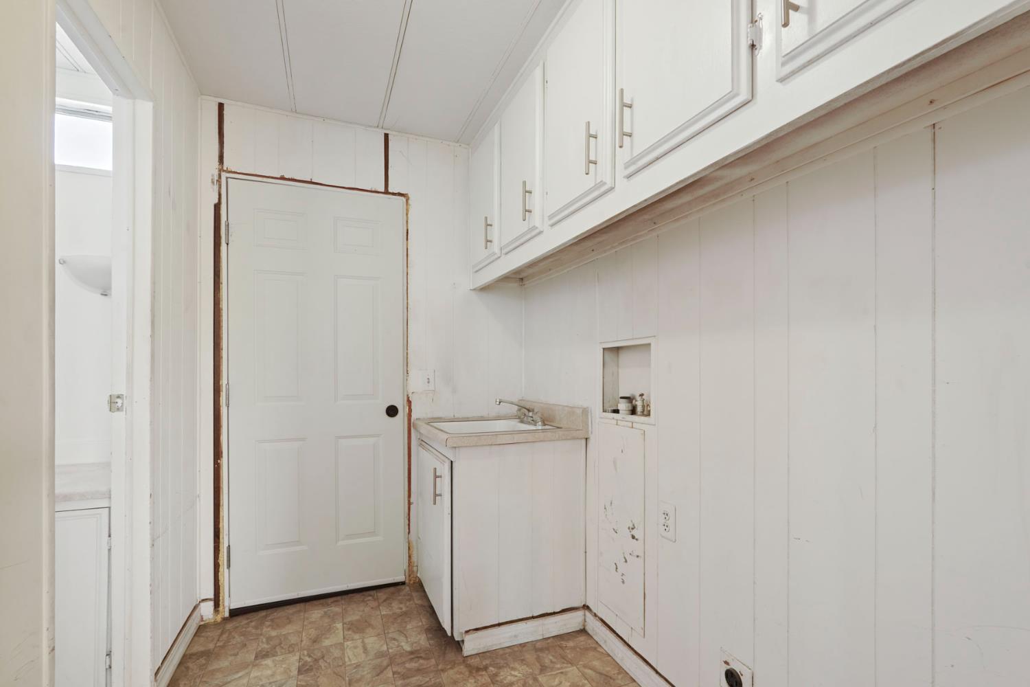 16300 Orange Blossom Road 31