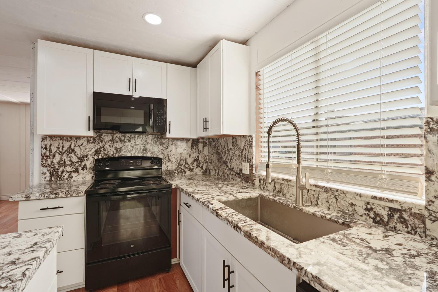16300 Orange Blossom Road 31