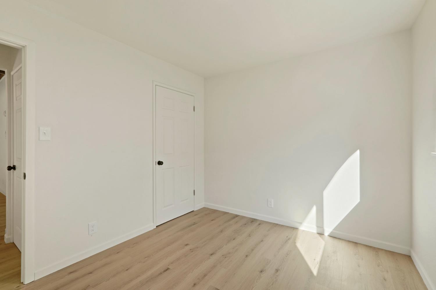 2306 W Swain Road