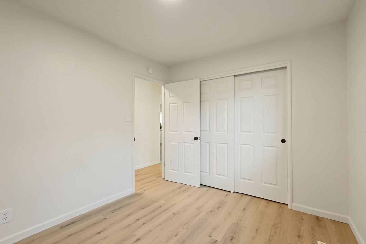 2306 W Swain Road