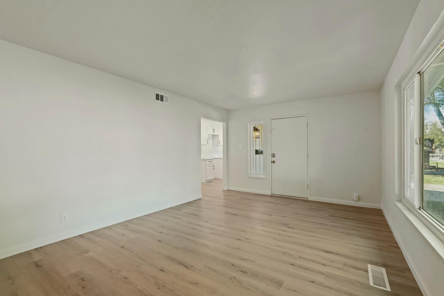 2306 W Swain Road