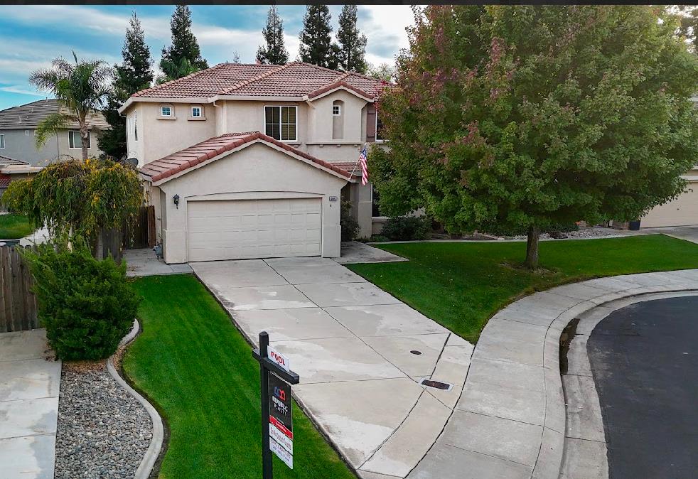 10647 spring creek Place