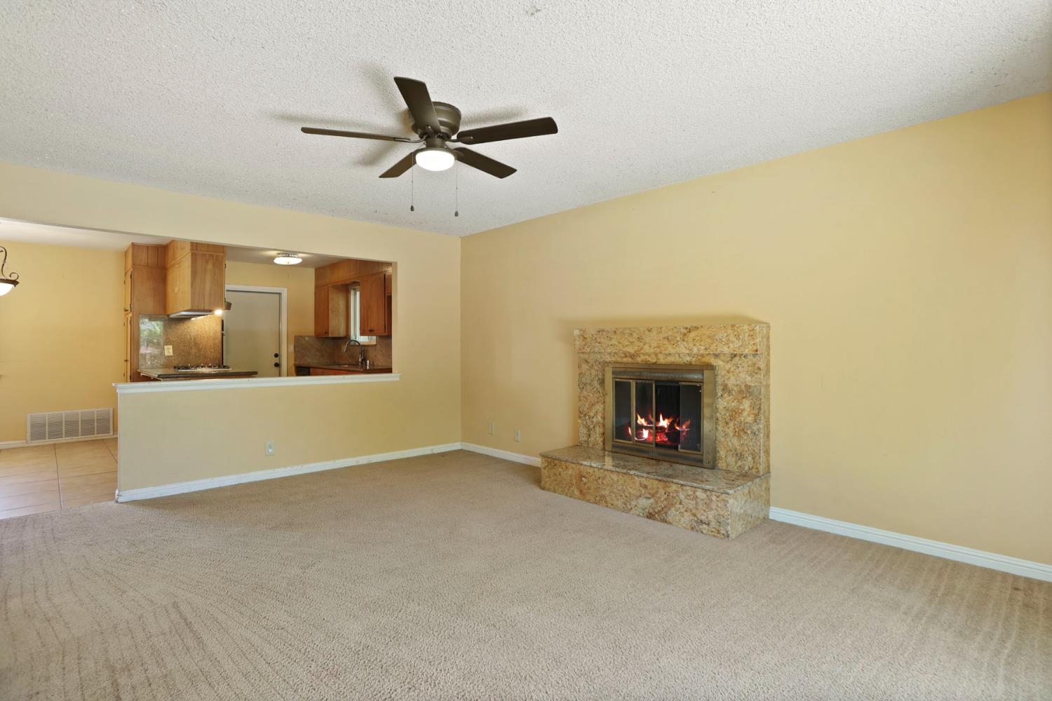 8348 Edgefield Way