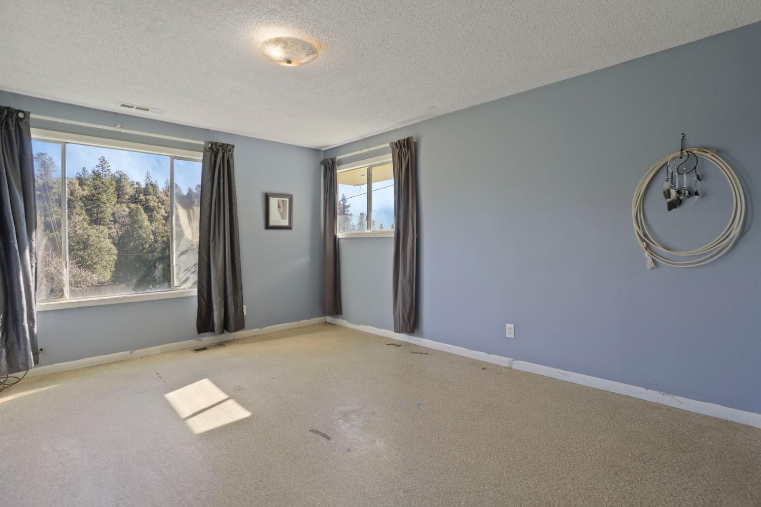 20200 Tuolumne Road