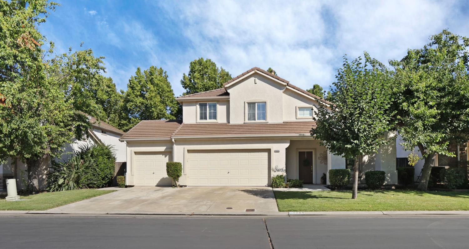 4054 Pine Lake Circle