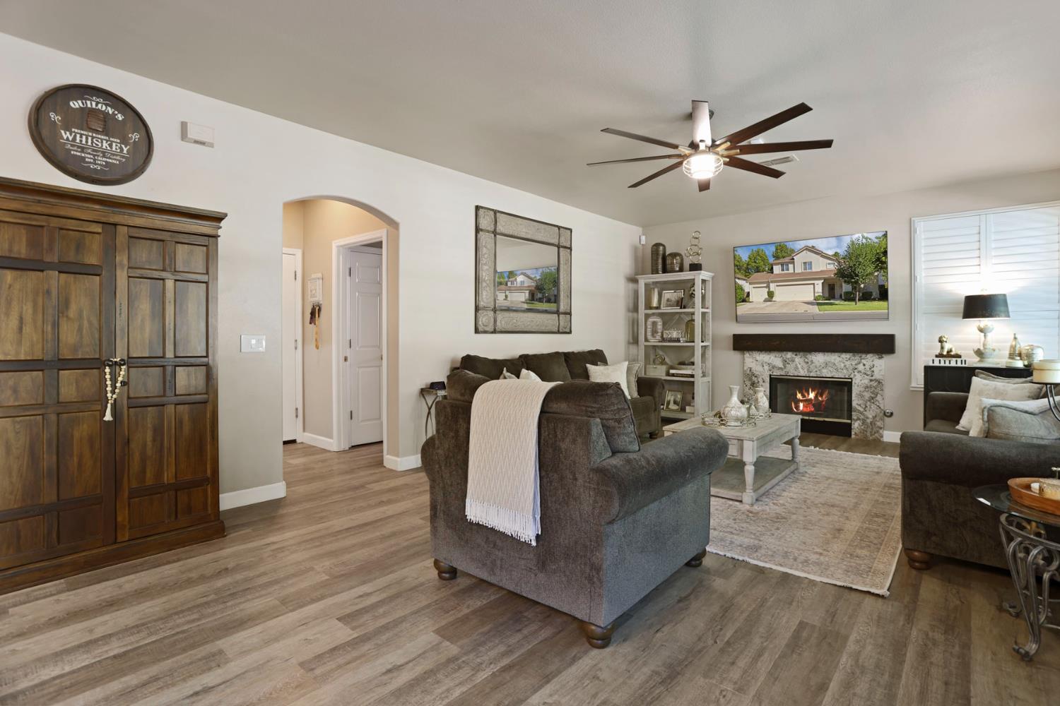 4054 Pine Lake Circle