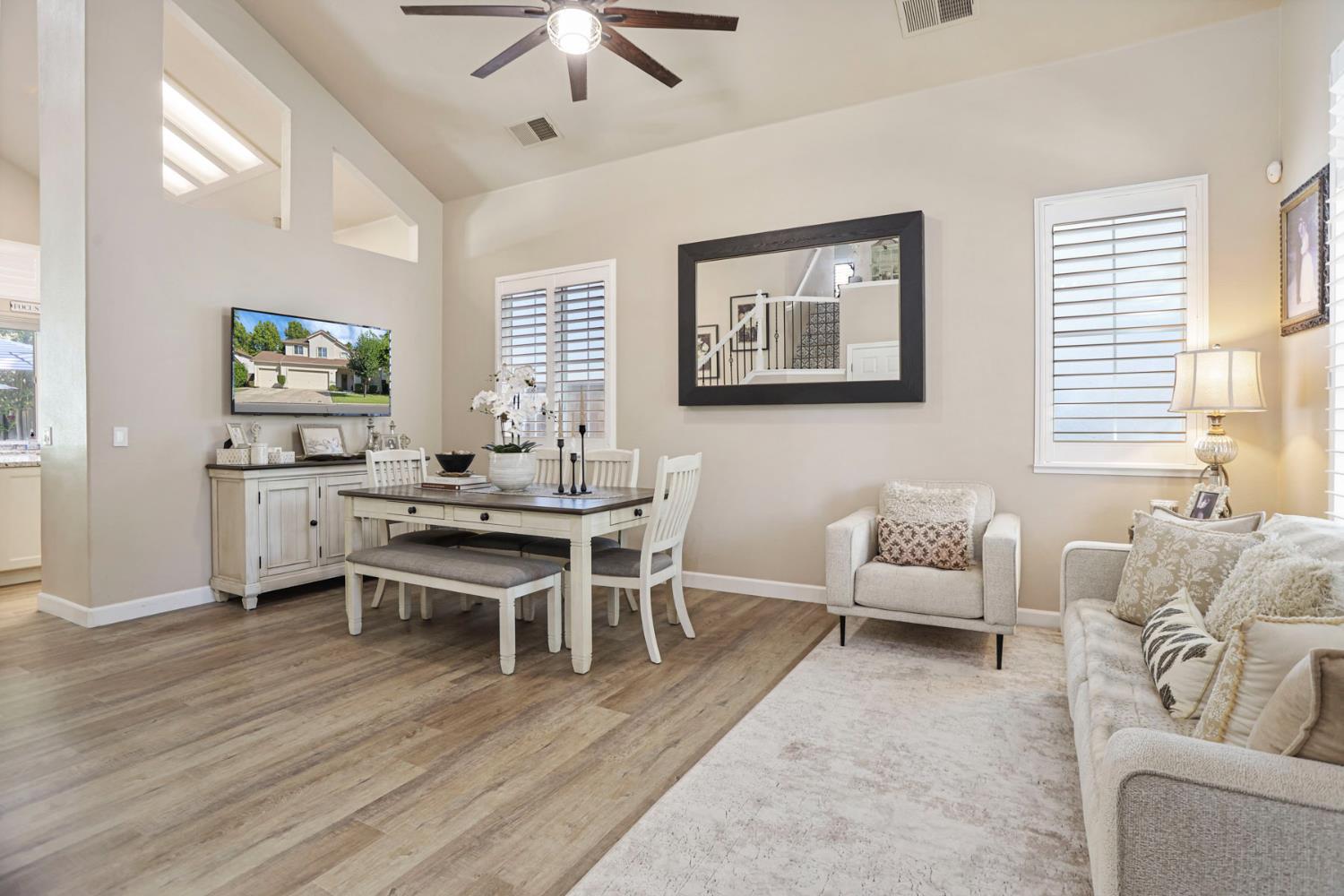 4054 Pine Lake Circle
