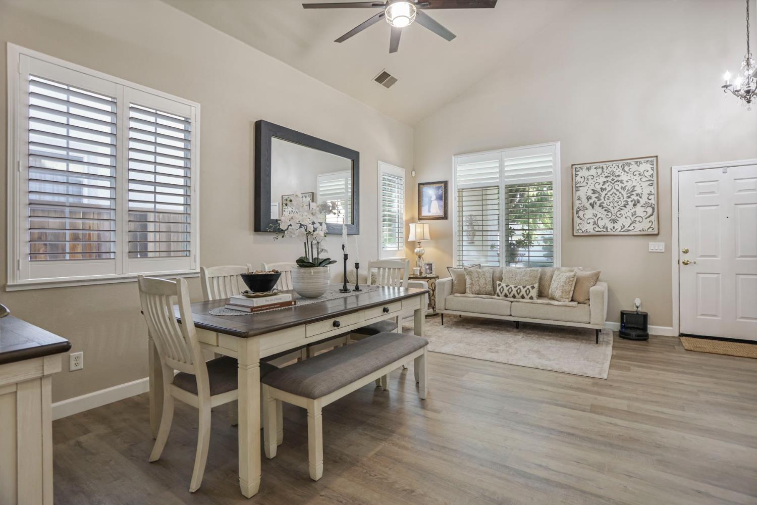 4054 Pine Lake Circle