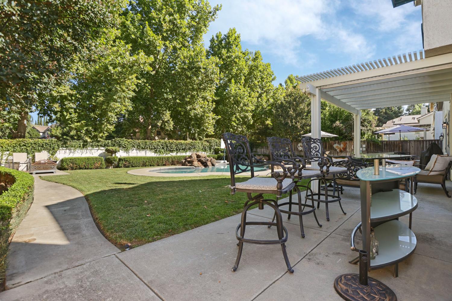 4054 Pine Lake Circle