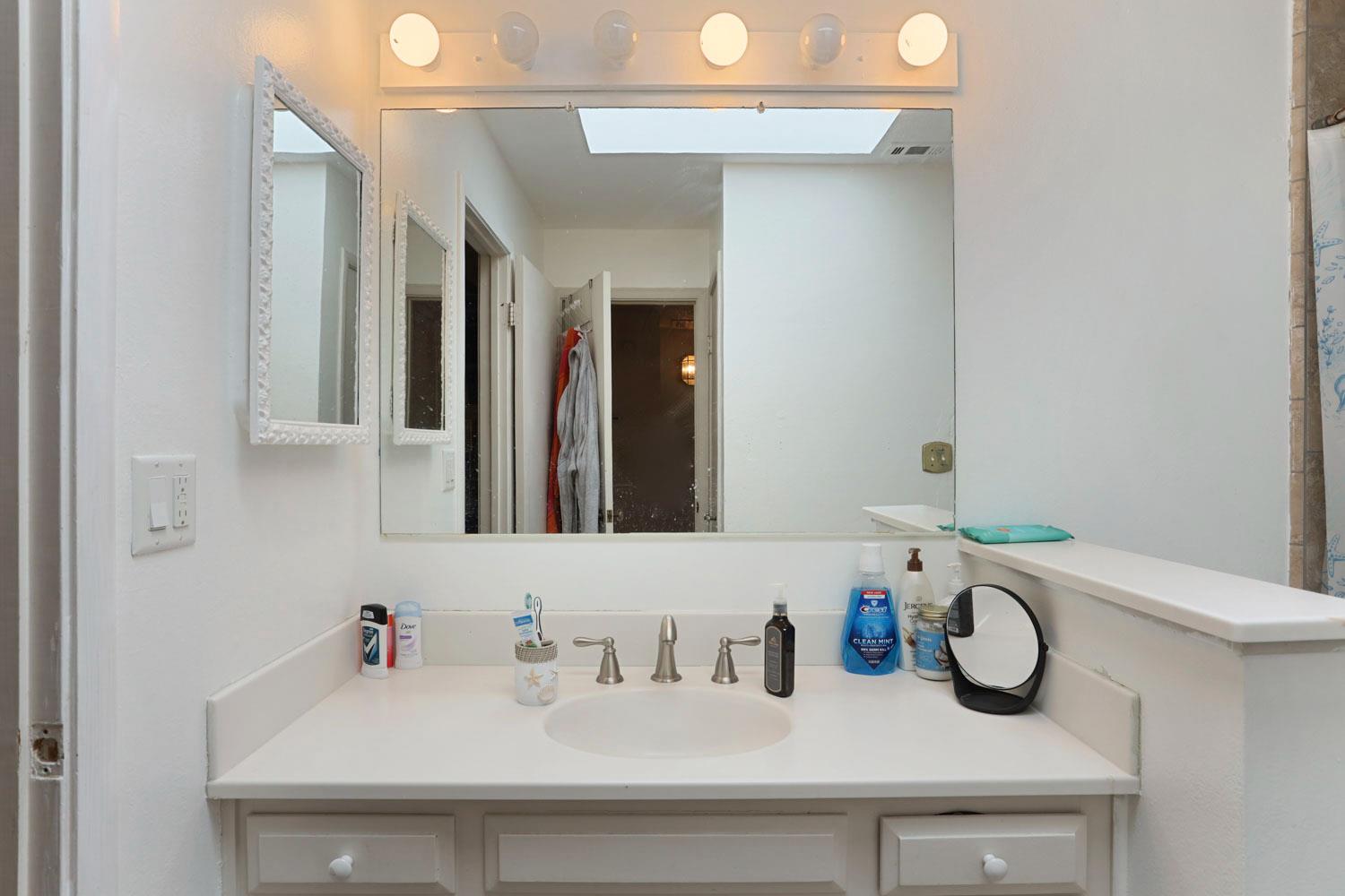 1077 Rivara Road 210