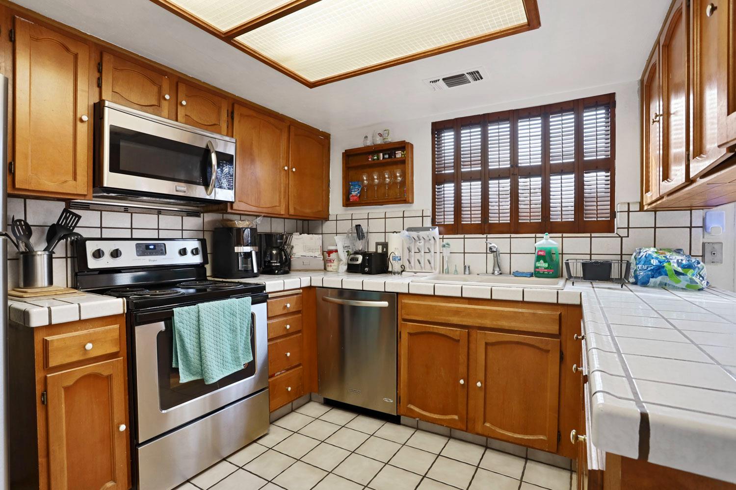 1077 Rivara Road 210