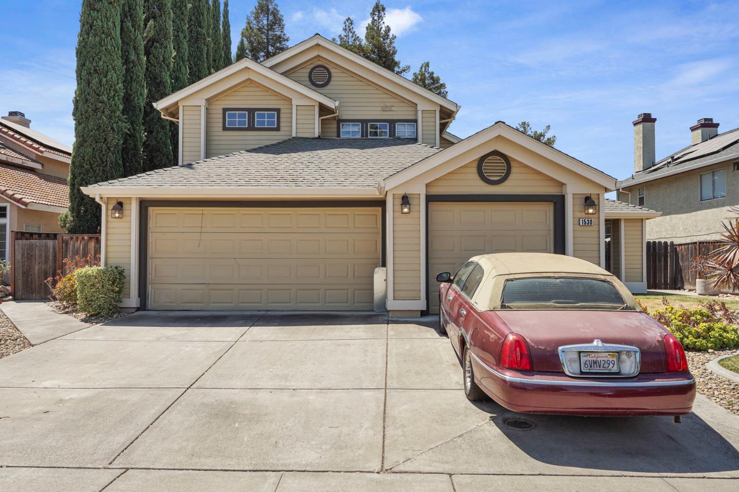 1530 Locust Drive